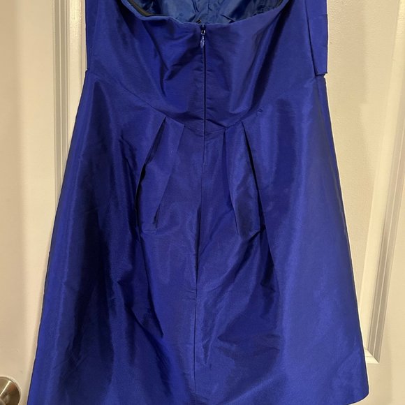 CACHE FORMAL DRESS SIZE SMALL - Picture 2 of 3